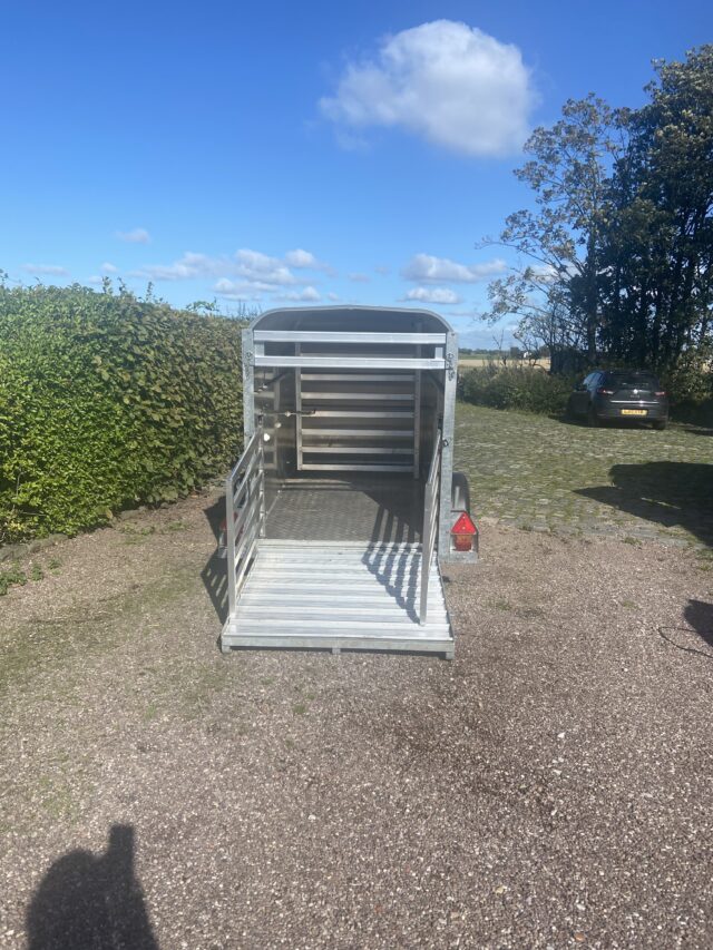 Ifor Williams P8G Livestock Trailer