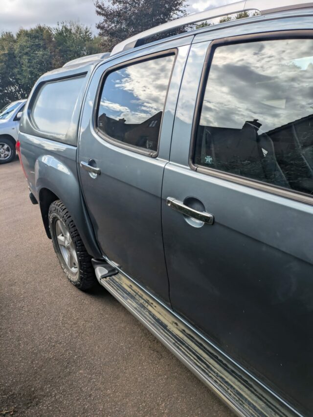 One- 2014 Isuzu D Max 2.5TD