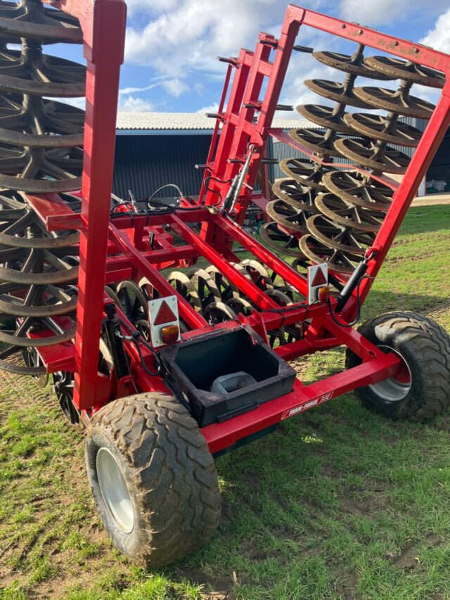 One- Used Farm Force 6m double press