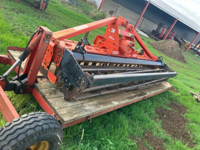 One- 2006 Maschio DM Rapido 4000