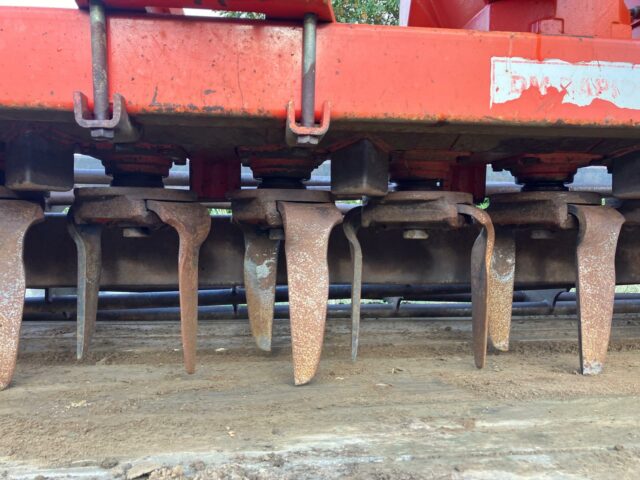 One- 2006 Maschio DM Rapido 4000