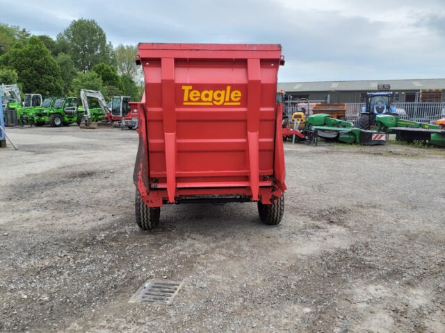 TEAGLE TOMAHAWK 8100 STRAW BLOWER
