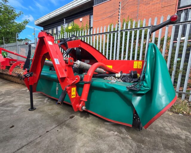 KVERNELAND 2828F FRONT MOWER