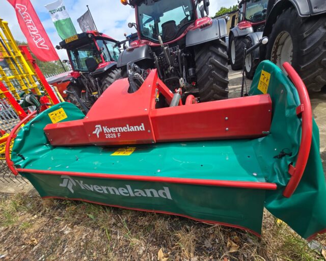 KVERNELAND 2828F FRONT MOWER
