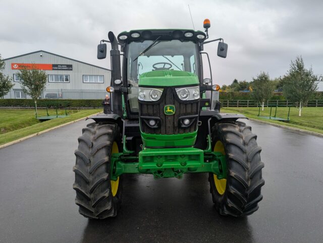 JOHN DEERE 6140R (2014)
