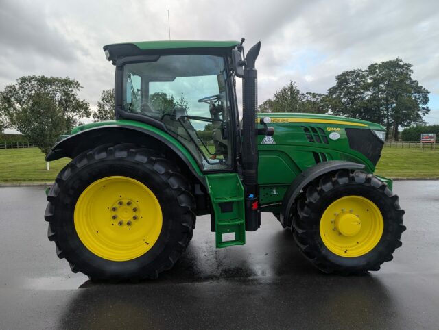 JOHN DEERE 6140R (2014)