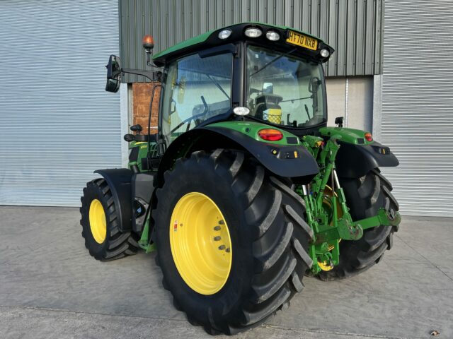 JOHN DEERE 6130R