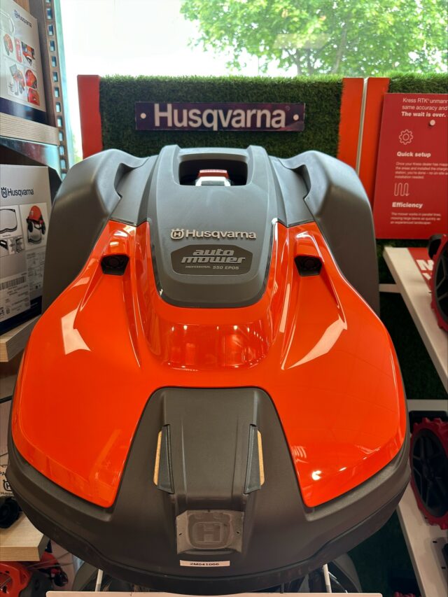 2M041066 HUSQVARNA AUTOMOW 550 ROBOTIC