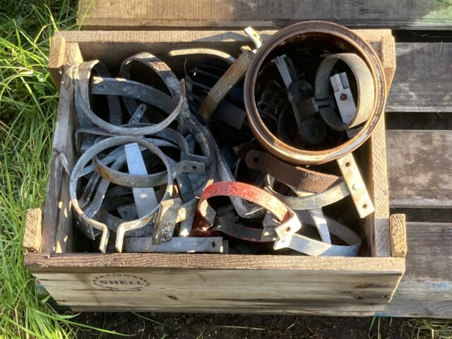 Industrial pipe and gutter fixings