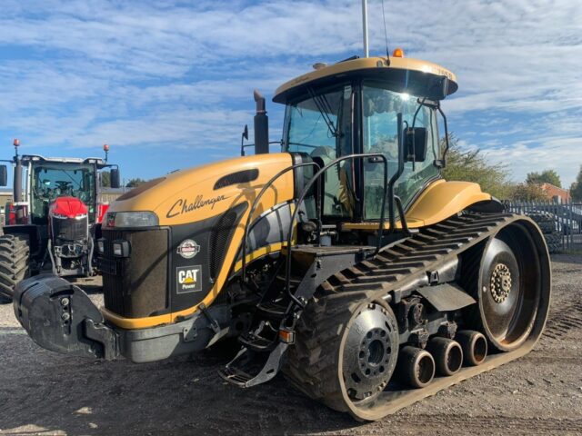 T4012832 CHALLENGER MT765B TRACTOR