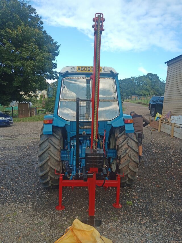 quantock tractor mounted post knocker