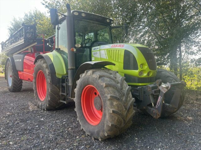 CLAAS ARION 640