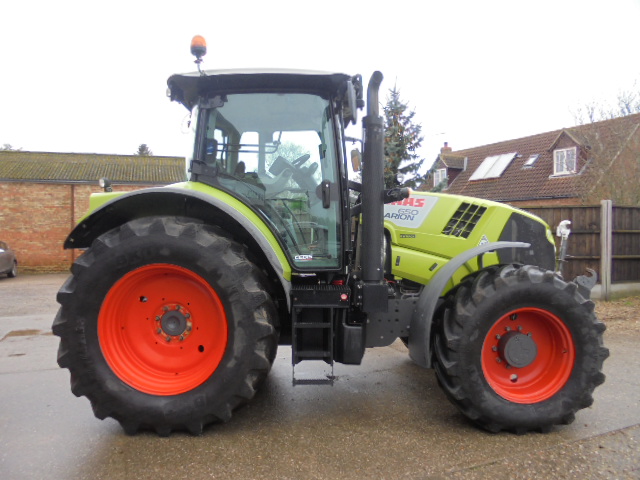 Claas Arion 650  Cebis