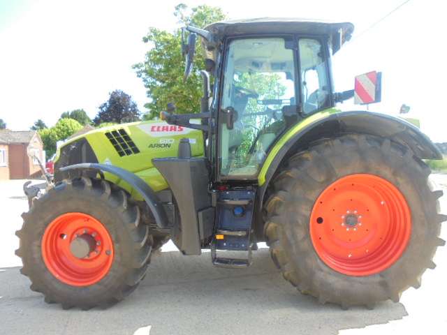 Claas Arion 610 CIS