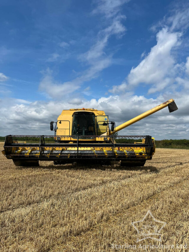 New Holland TX68 Combine