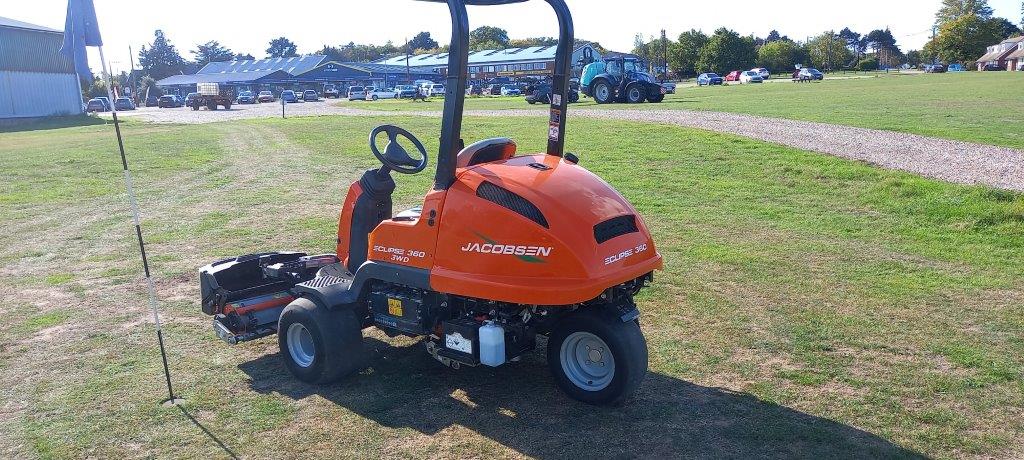 2e1be333a4949fdfb0023107a802bc9d