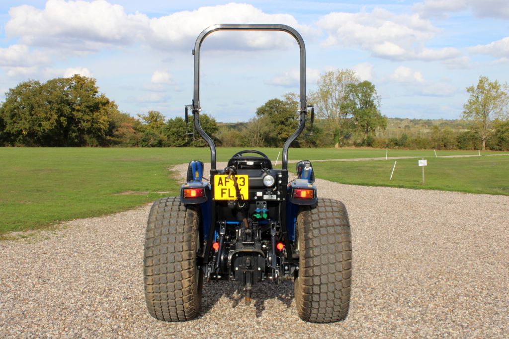 7648cfe4f0d9292d22b4634531ccff93