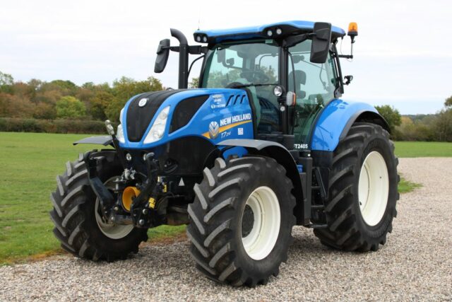 New Holland T7.210AC