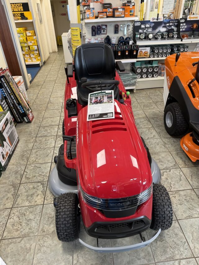 DM000242 HONDA HF2625 HME RIDE ON MOWER