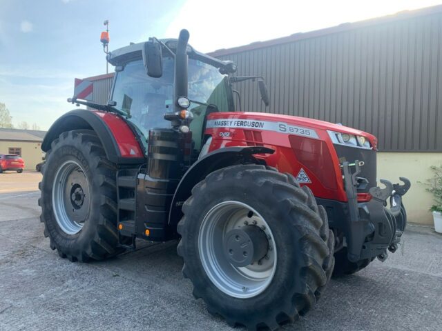 MA795306 MF8735S EXDV 4WD TRACTOR