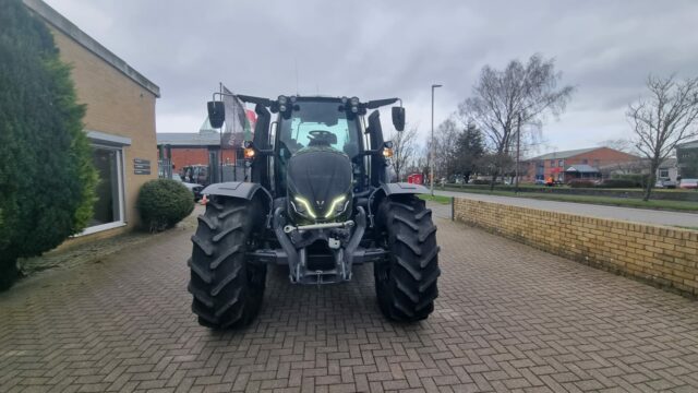 VALTRA N155 ED