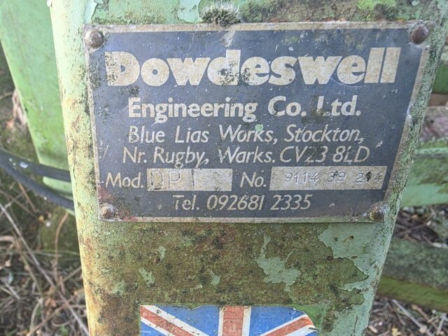 Dowdeswell DP1 crawler plough