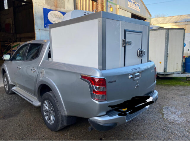Refrigerated back for L200 Crew Cab