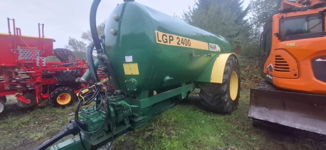 TJ000805 MAJOR EQUIPMENT LGP2400 MANURE