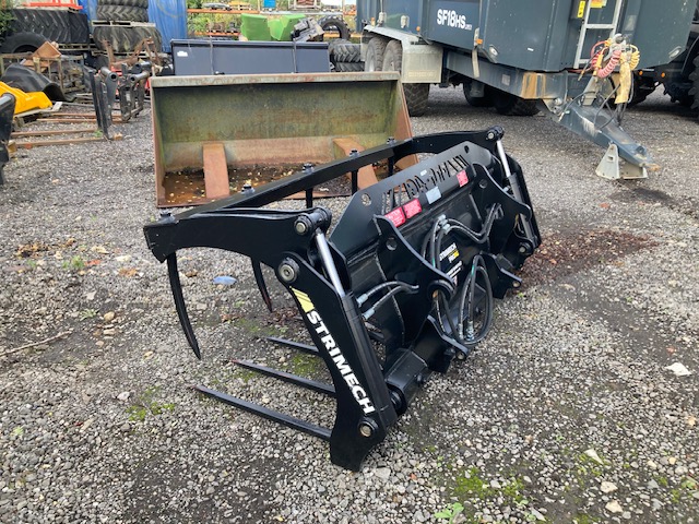 T305130A STRIMECH MUCK GRAB