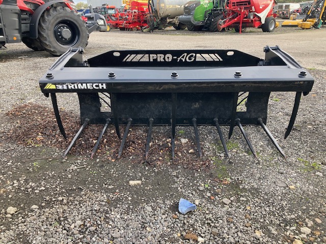 T305130A STRIMECH MUCK GRAB