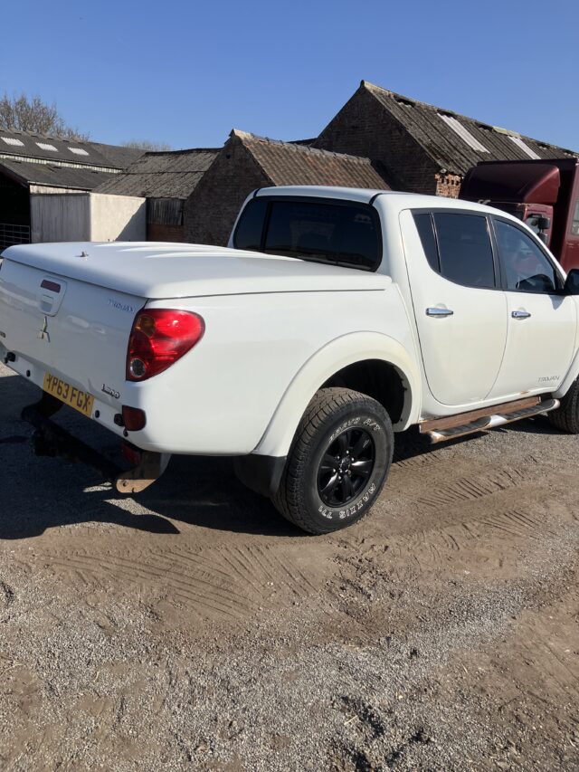 Mitsubishi L200