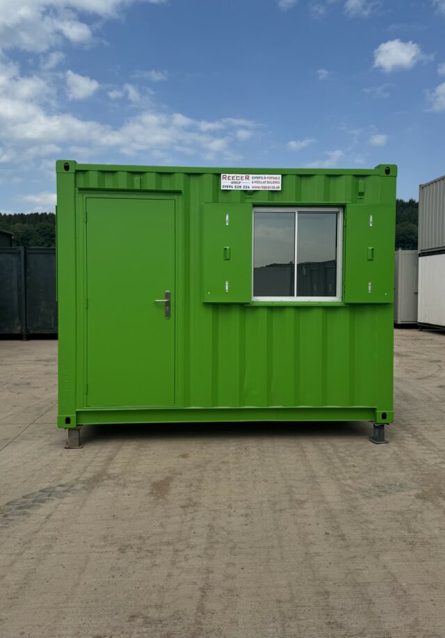 10' x 08' AV Office
