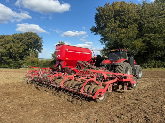 One- 2016 Horsch Sprinter 8ST 8m drill