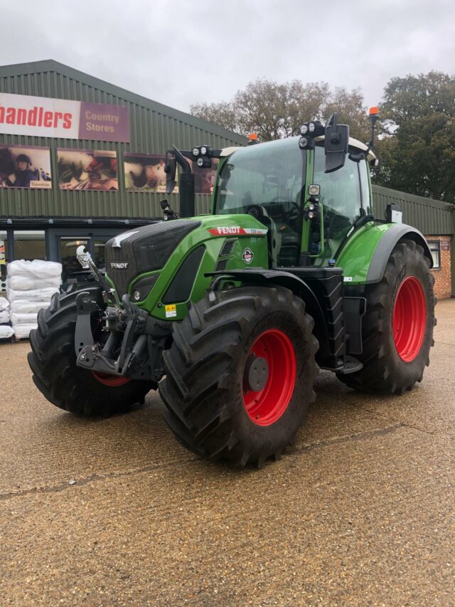 FE000428 FENDT 720 VGEN6 4WD TRACTOR