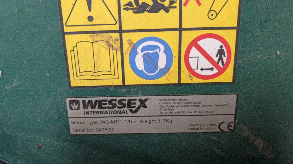 b1f7e166e58a3f6d900a171371787a3d