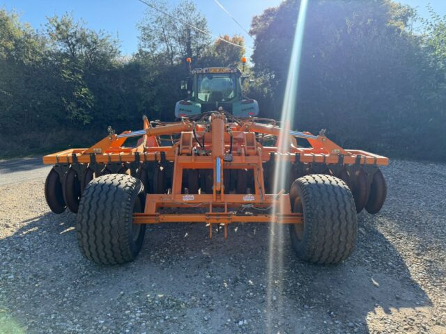 Simba X-Press Cultivator