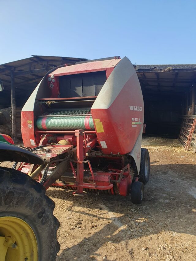 T8012116 2001 WELGER RP520 ROUND BALER