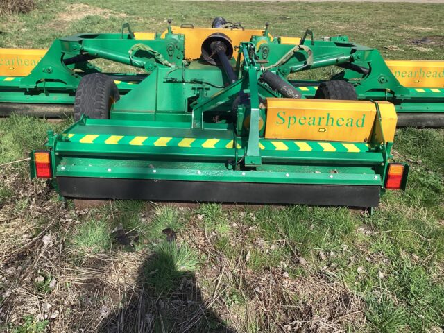 Spearhead topper