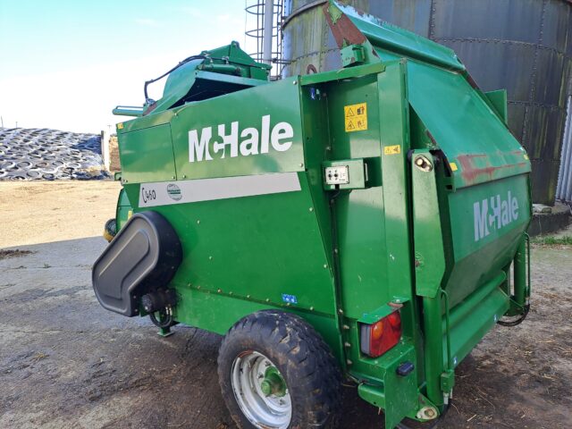 McHale C460 bale shredder