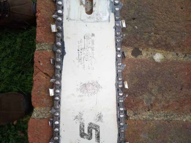 Stihl MS251 petrol chainsaw