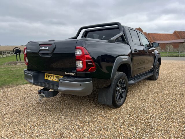 2023 Toyota Hilux Invinvible X 2.8