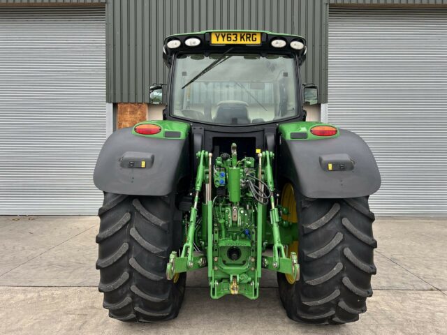 JOHN DEERE 6210R