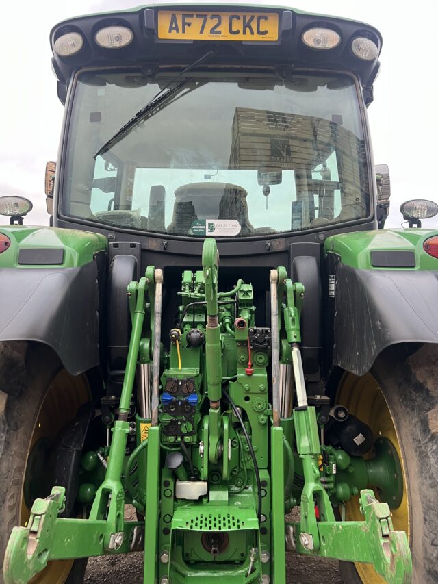 John Deere 6R 120