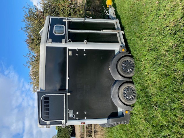 Ifor Williams HB506