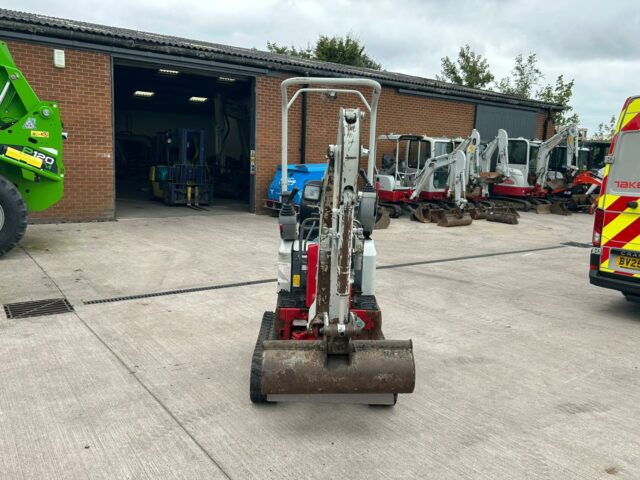 TAKEUCHI TB210R