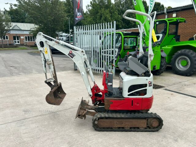 TAKEUCHI TB210R