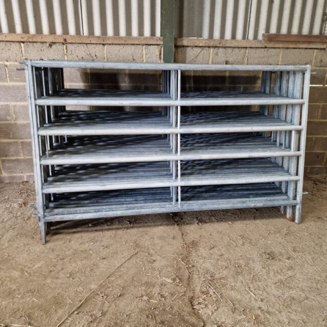 IAE Cattle Hurdles