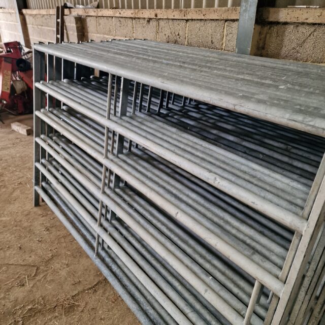 IAE Cattle Hurdles