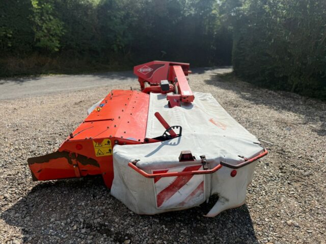 Kuhn FC283 GII Mower Conditioner