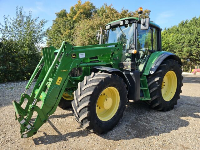 John Deere 6830 Premium 4wd Tractor